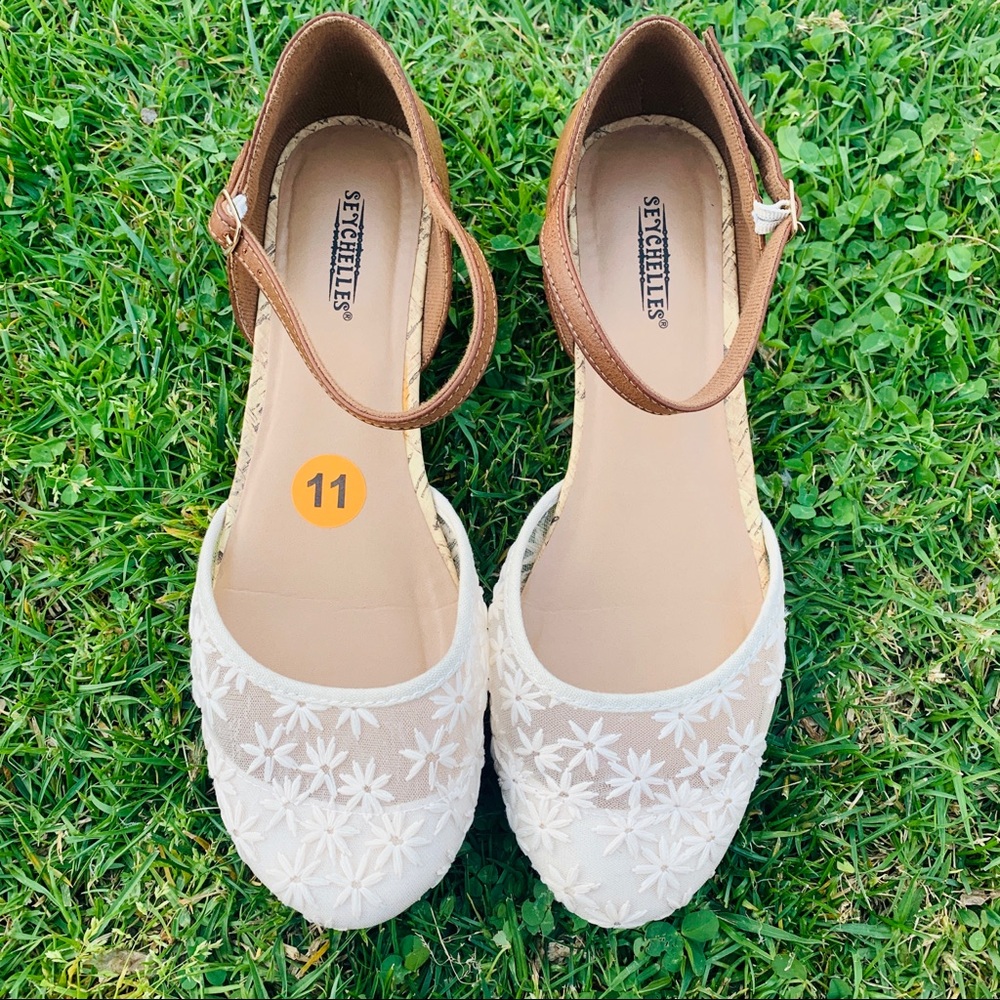 Anthro Seychelles Lace Floral Cork Wedge Flats